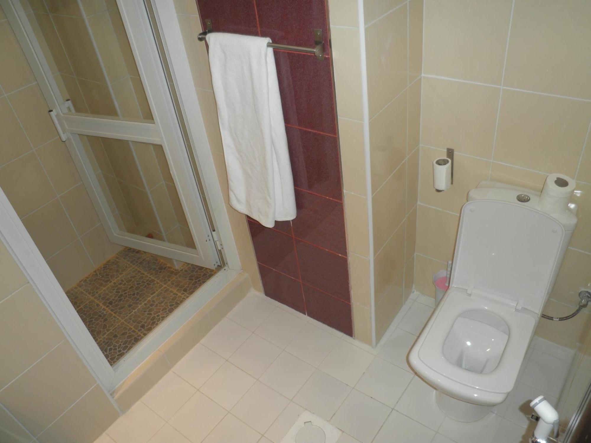Marina Royal Hotel Suite Kuwait City Exterior foto