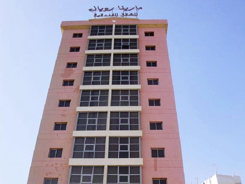 Marina Royal Hotel Suite Kuwait City Exterior foto